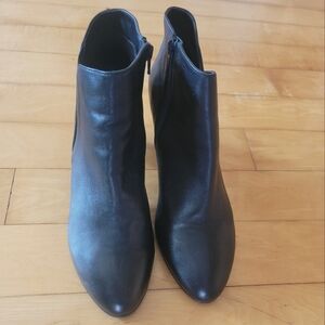 New! David Tate Women's Black Leather Bootie, size 12W 12 W / 12 Wide